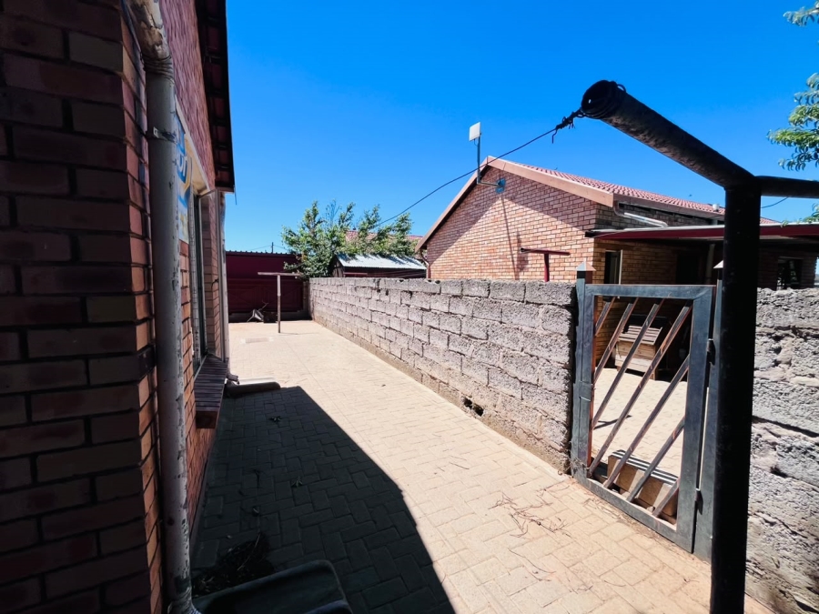 3 Bedroom Property for Sale in Grasslands Free State